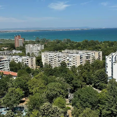Apartment панорама лазур
